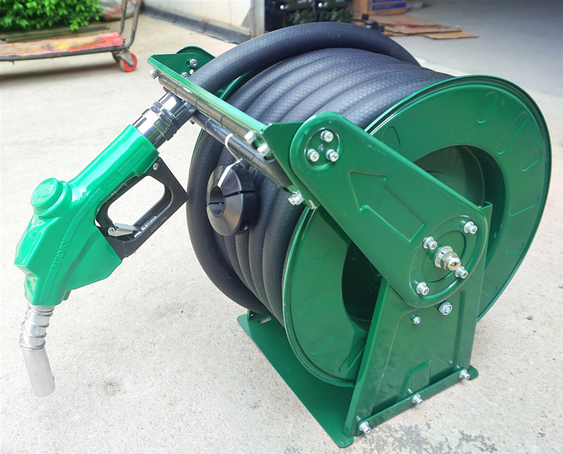 保定軍華牌加油機卷盤的結構原理及性能特點